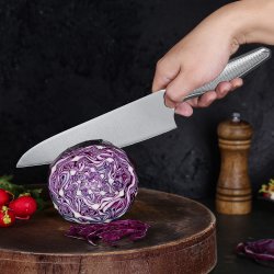 KUN 1 N 60% Avslag.Kniv sett 3 kniver: Kokkekniv 20cm, Forbrukskniv 15 cm og Grnnsakskniv 11cm.