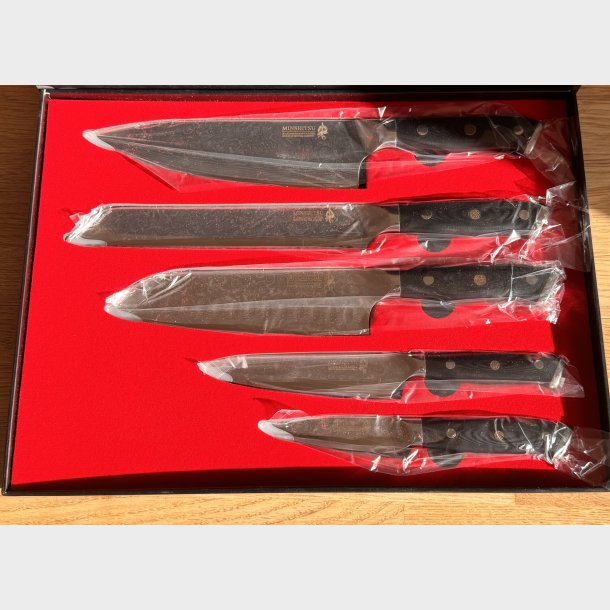 Demo Salg  Minshitsu Black Sand Komplett Kniv Sett 5 Kniver  - Ikke Retur
